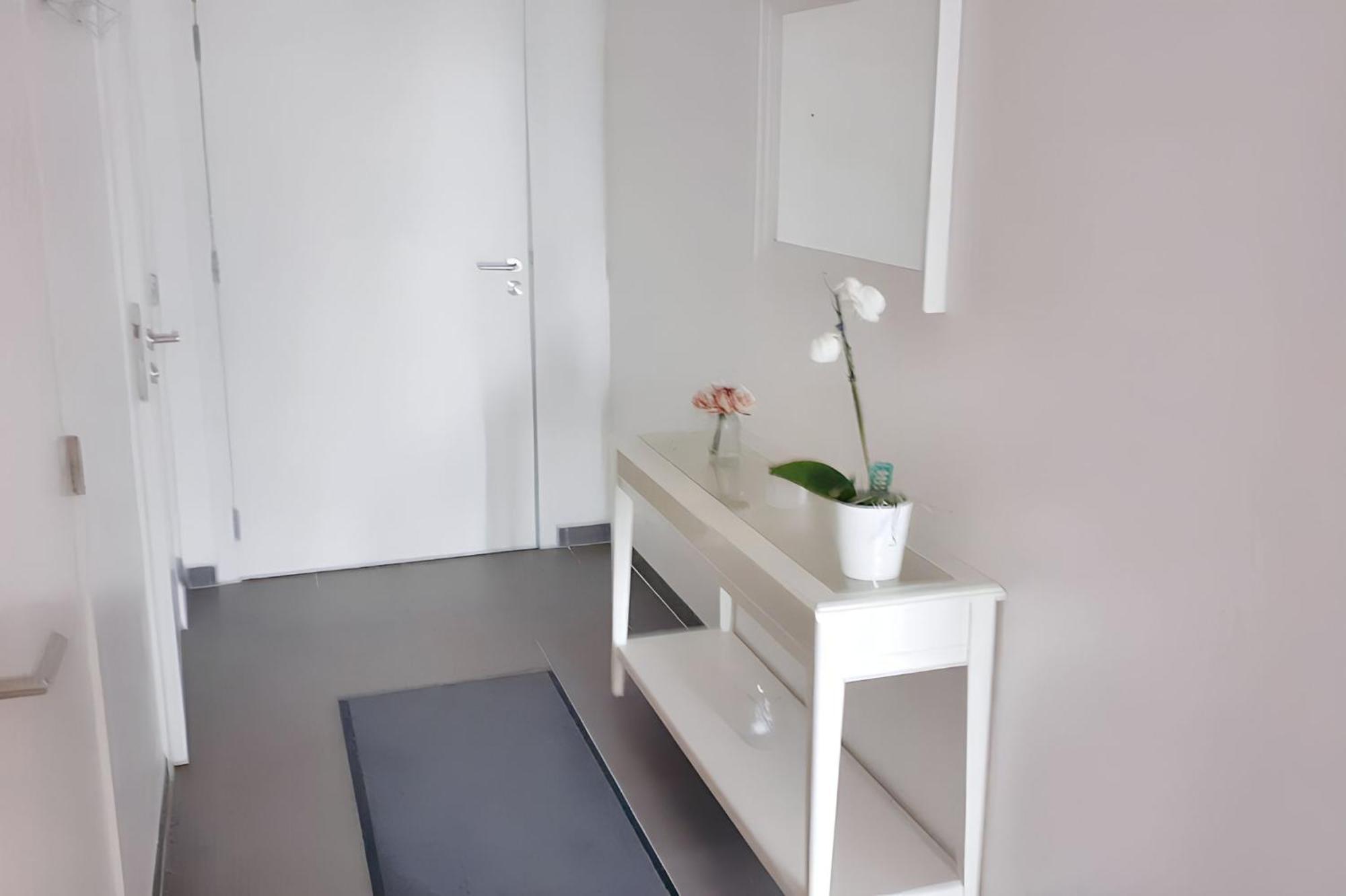 Modern Apartment In Cureghem Anderlecht 134 M² + Terrace Bruxelas Exterior foto