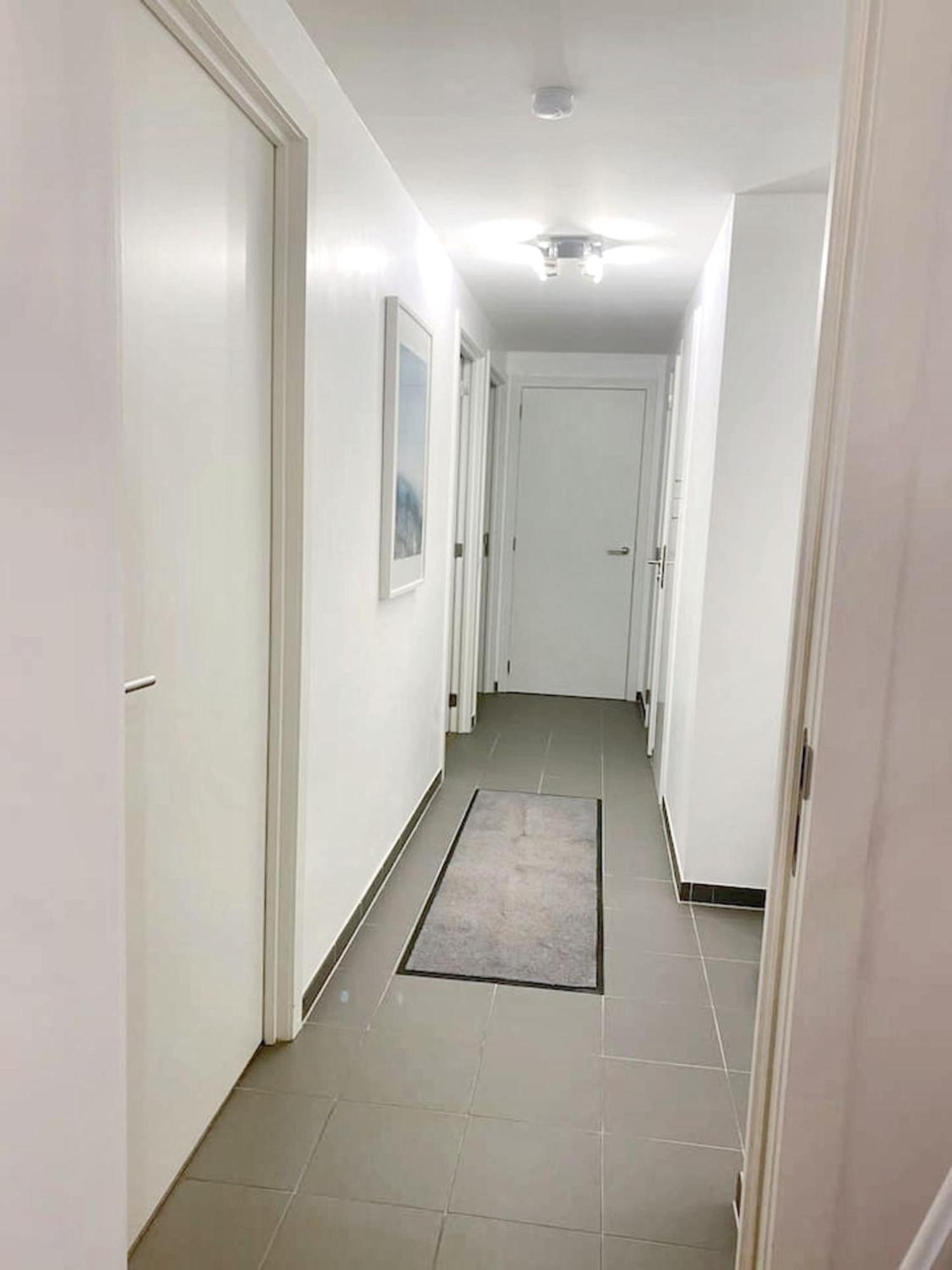 Modern Apartment In Cureghem Anderlecht 134 M² + Terrace Bruxelas Exterior foto